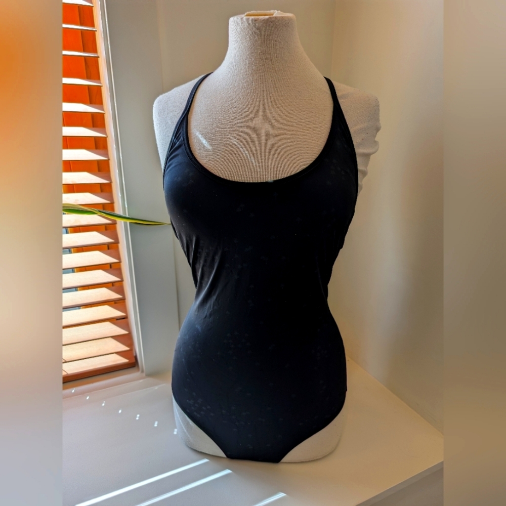 Uniqlo One Piece Swimsuit